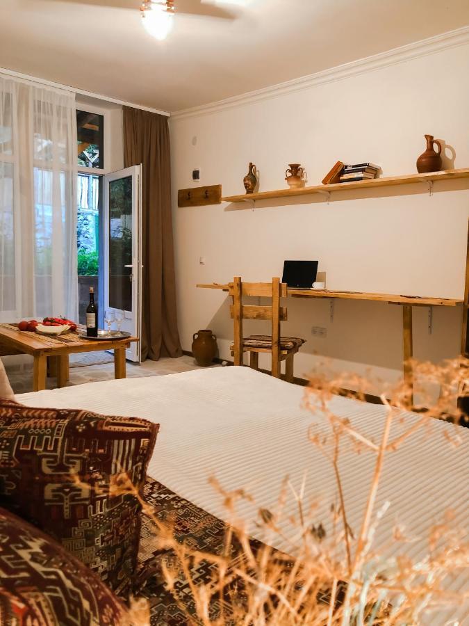 Bjnihouse, Guest House 外观 照片
