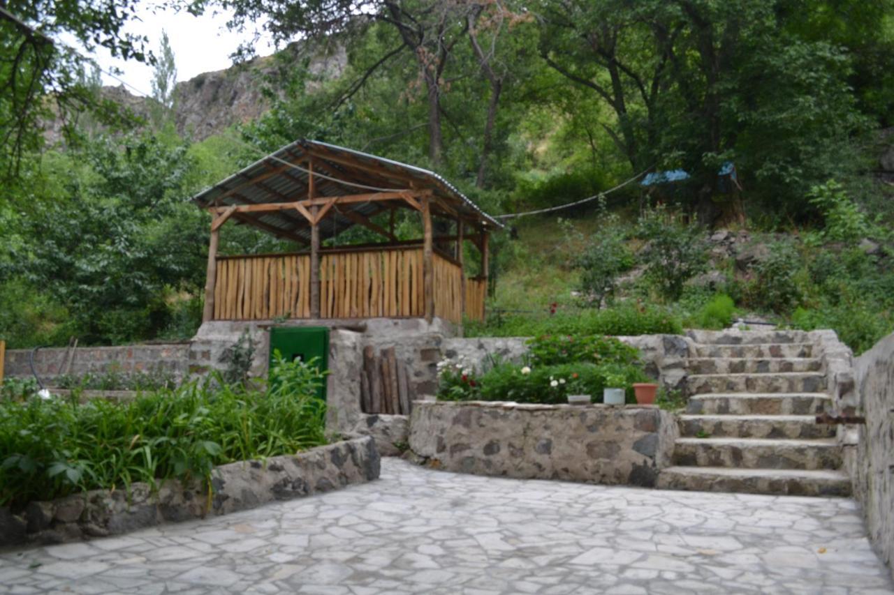 Bjnihouse, Guest House 外观 照片