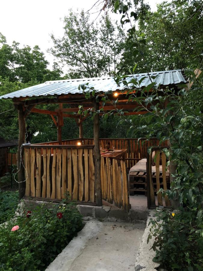 Bjnihouse, Guest House 外观 照片