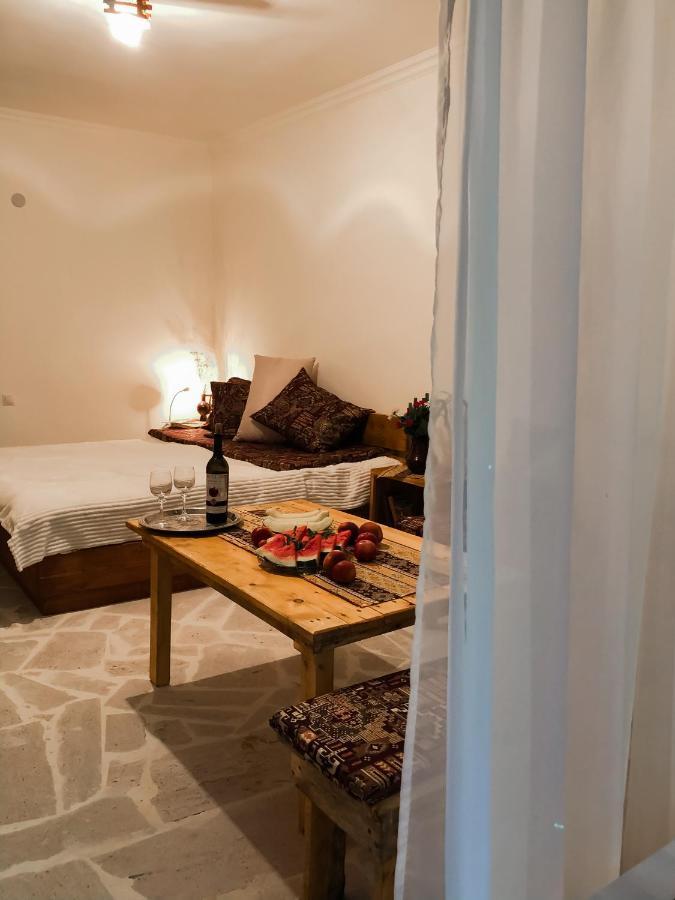 Bjnihouse, Guest House 外观 照片