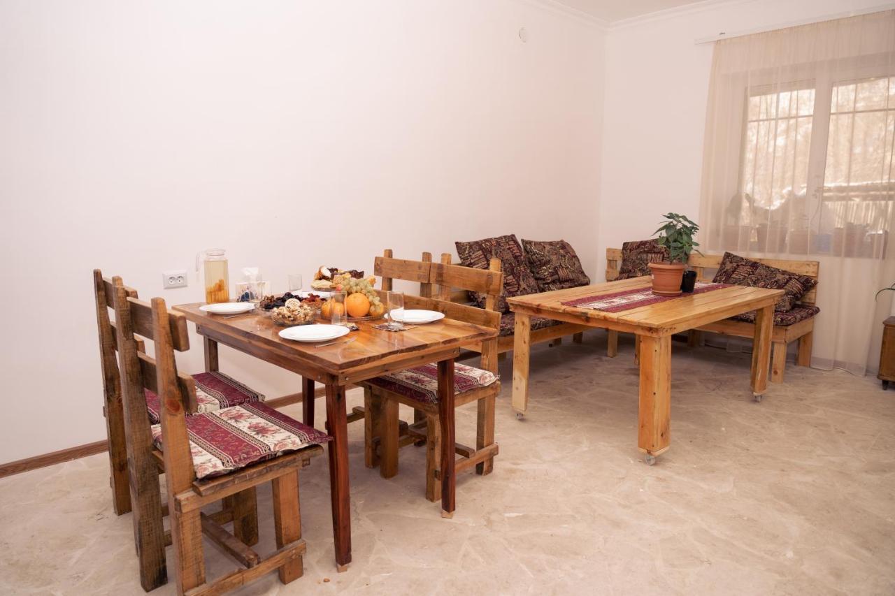 Bjnihouse, Guest House 外观 照片